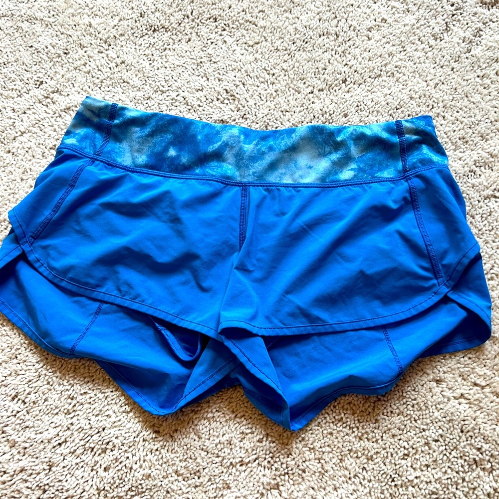 Lululemon Speed Up low rise shorts. 2.5 inseam